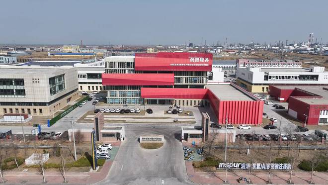 球盟会网页登录利津：钢上做画 铁上写生 激光切割装备走俏外洋(图5)